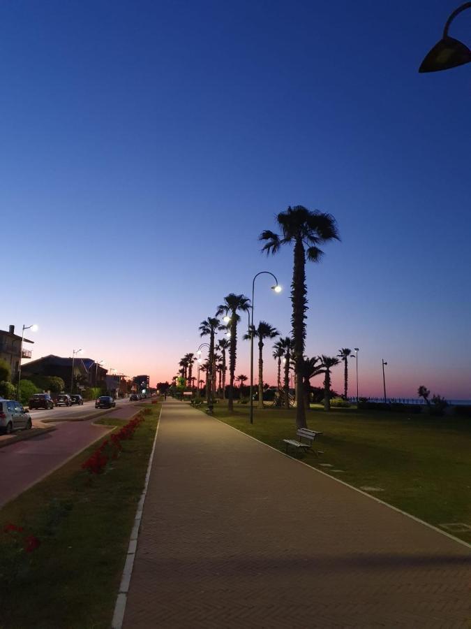 ホテル Casa Matilda Porto SantʼElpidio エクステリア 写真
